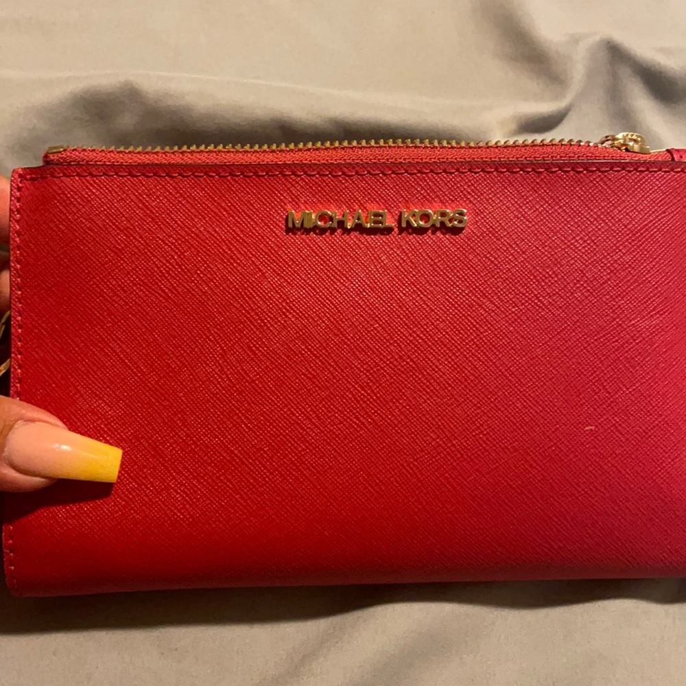 Michael Kors wristlet